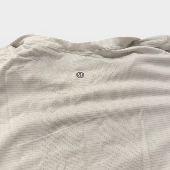 Lululemon Women's Swiftly Relaxed Long Sleeve  Wake Forest White Shirt - Picture 6 of 6